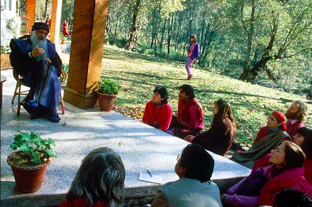 हम सभी को अमीर क्यों बनना जरूरी है