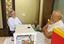 સુપ્રસિદ્ધ જૈન સાધુ આચાર્ય વિજય રત્નસુંદરસૂરિ મહારાજ સાહેબ સાથે એક મુલાકાત